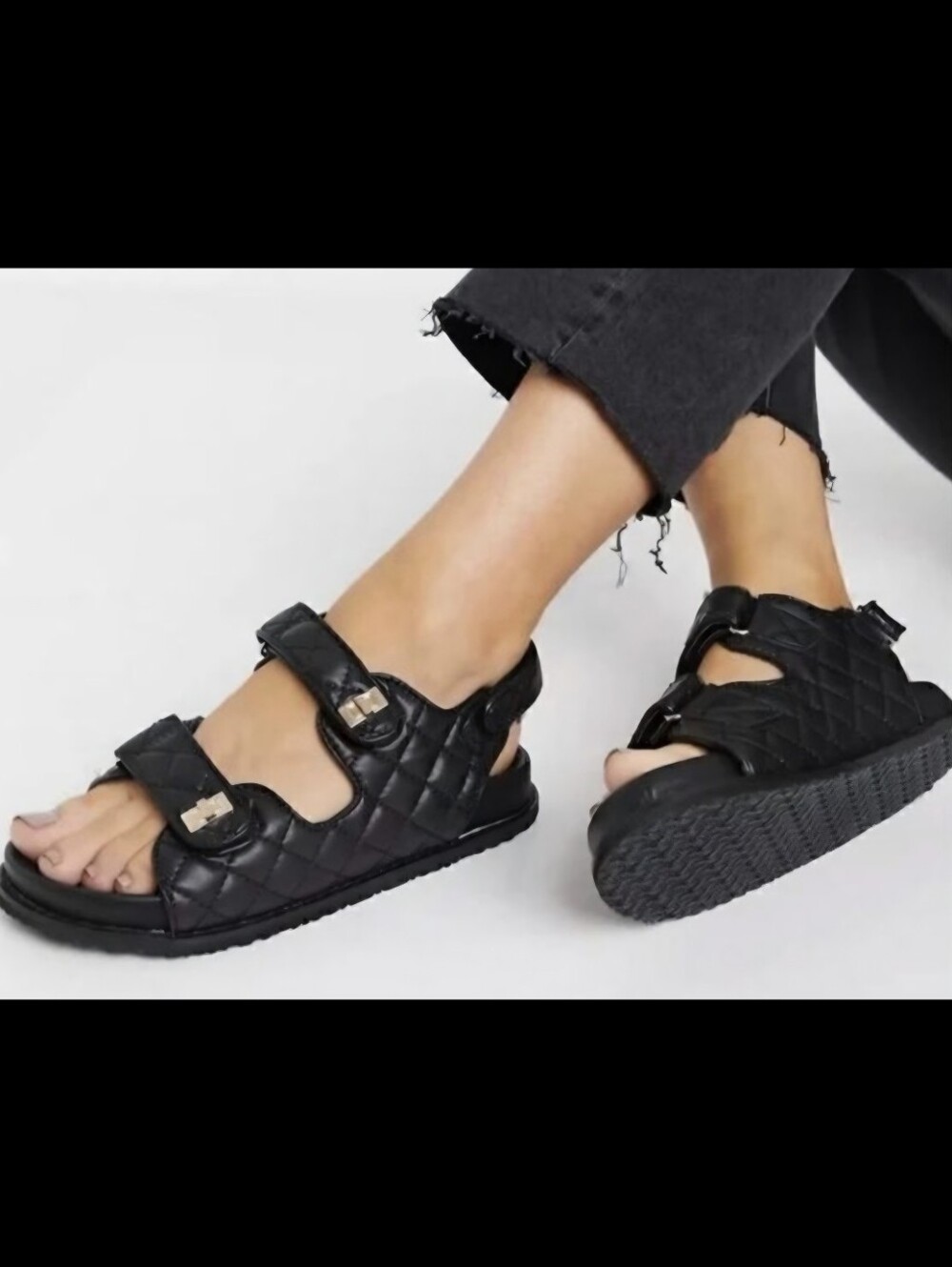 Vintage New mercer & madison Quilted Black Women's Gold Buckle Sandals Slides 10